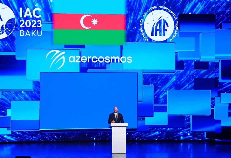 In Baku findet 74. Internationaler Astronautische Kongress statt Präsident Ilham Aliyev und First Lady Mehriban Aliyeva nehmen an Eröffnungsfeier des Kongresses teil VIDEO