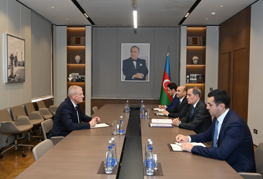 Ceyhun Bayramov Latviyanın Azərbaycana yeni təyin edilmiş səfiri ilə görüşüb
