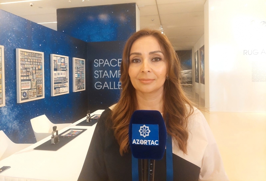 "Azerpost" emite un sello postal dedicado al 74º Congreso Astronáutico Internacional