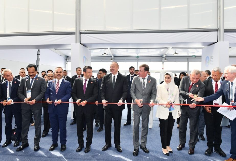 Bakou : un salon a été organisé dans le cadre du 74e Congrès international d’astronautique Le président Ilham Aliyev et son épouse Mehriban Aliyeva prennent part à l’ouverture du salon VIDEO