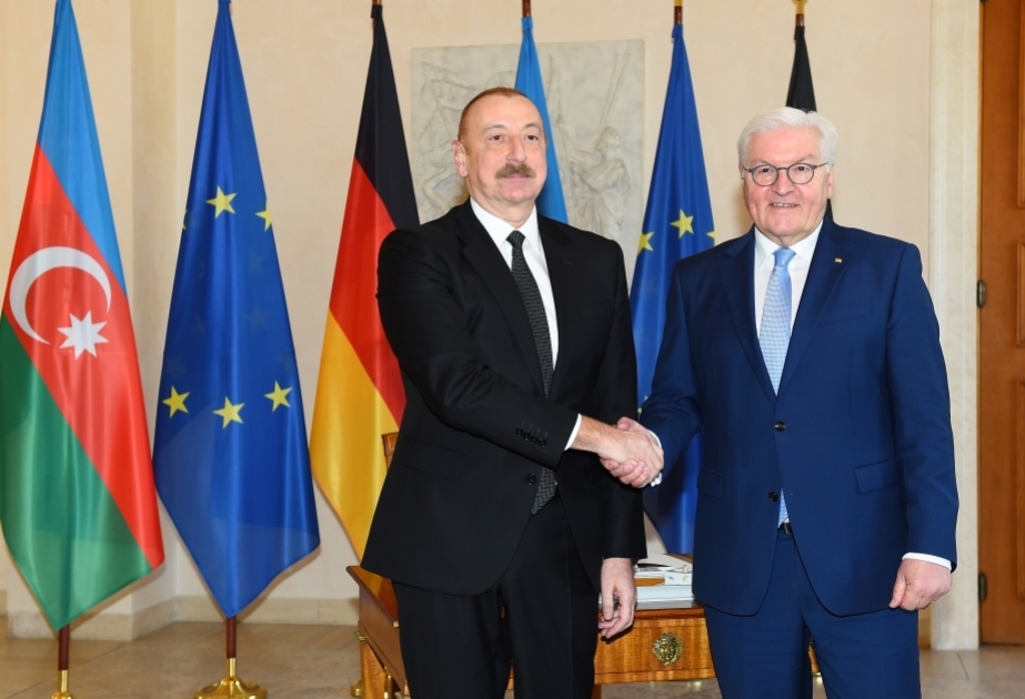 Presidente de Azerbaiyán felicita a su homólogo alemán