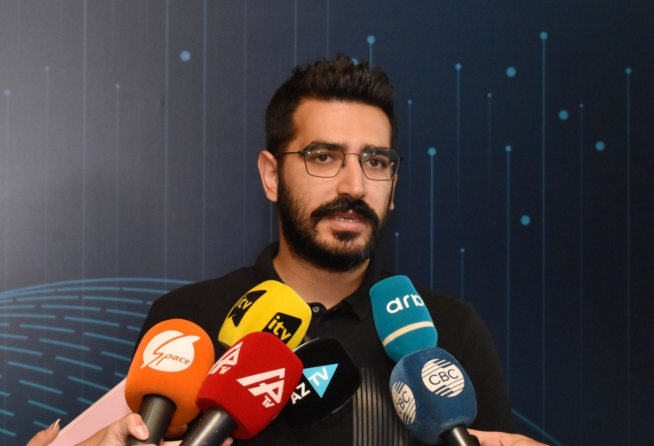 Doğukan Gezer: Rəqəmsal media ənənəvi media ilə müqayisədə təsir dairəsini genişləndirməkdə davam edir