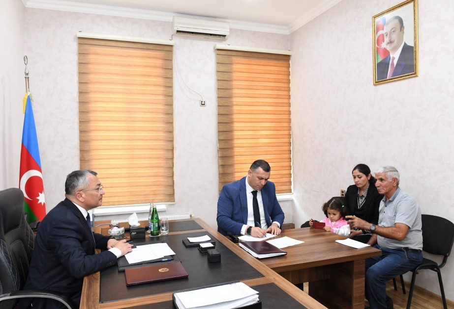 Dövlət Komitəsində keçmiş məcburi köçkünlərin müraciətləri dinlənilib