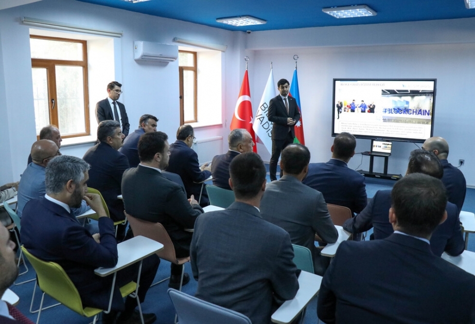 Türkiyənin sənaye və texnologiyalar naziri “Bilişim Vadisi Bakı”da yeni rezidentlərin açılışını edib