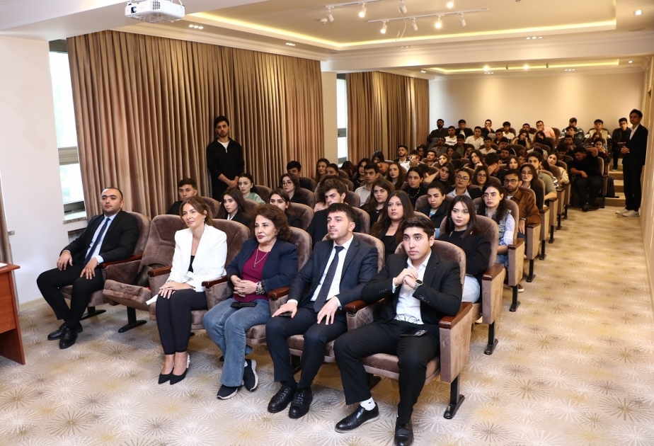 Tələbələr mediasiya ilə bağlı maarifləndirilib