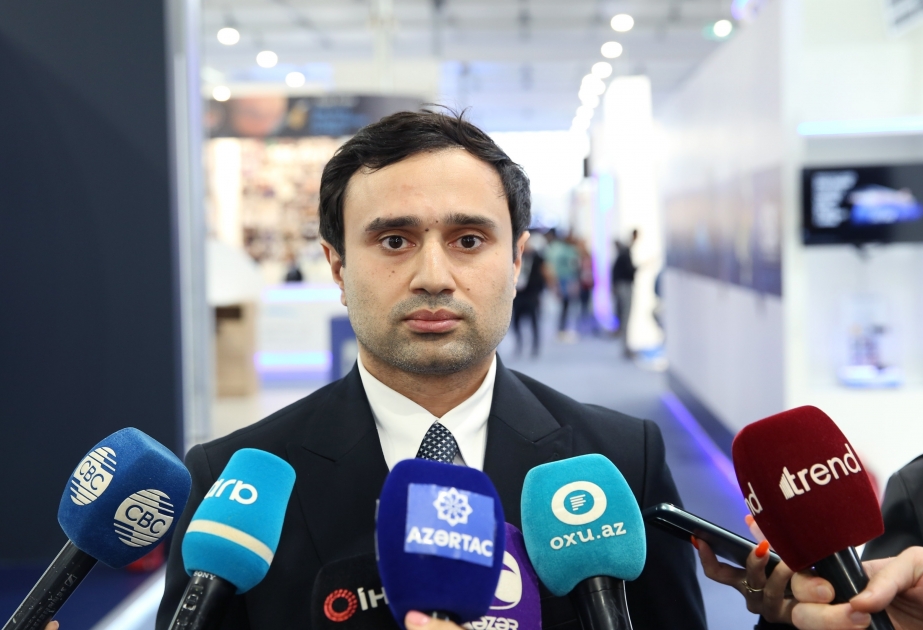 "أذركوسموس" والإيسيسكو تنفذ أول مشروع استثماري في مجال الفضاء في أذربيجان
