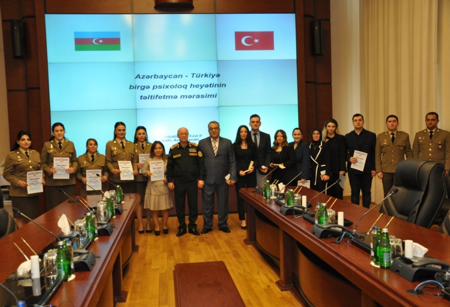 Vətən müharibəsi ilə əlaqədar psixoloji yardım həyata keçirmiş türkiyəli və yerli mütəxəssislər mükafatlandırılıb