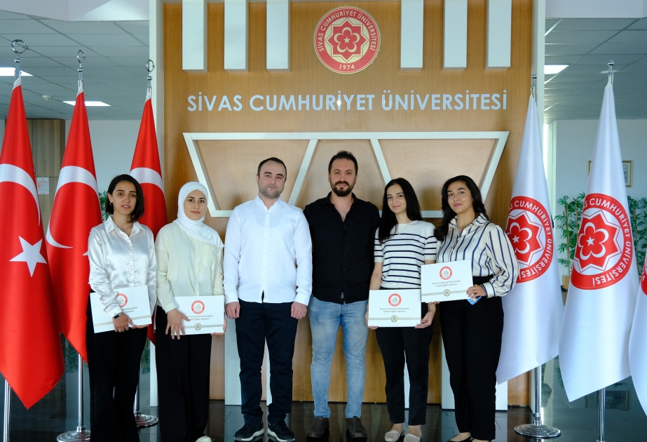 “Mobility-10” müsabiqəsinin iştirakçıları elmi ezamiyyətdə