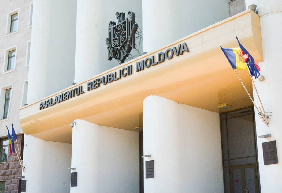 Moldova parlamentində hökumətə etimadsızlıq votumu müzakirəyə çıxarılır