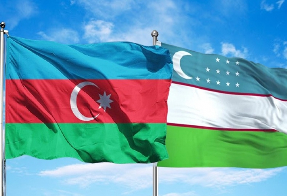 “Özbəkistan-Azərbaycan səhiyyə dekadası” çərçivəsində azərbaycanlı və özbəkistanlı həkimlər birgə cərrahi əməliyyatlar aparırlar