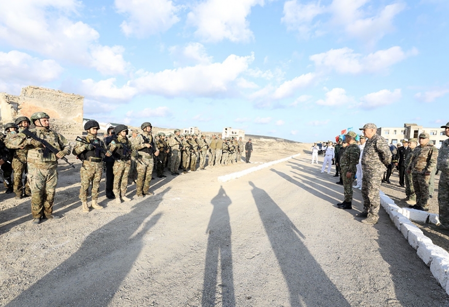 Azərbaycan və Qazaxıstan müdafiə nazirləri “Xəzri-2023” birgə taktiki təliminin növbəti mərhələsini izləyiblər VİDEO