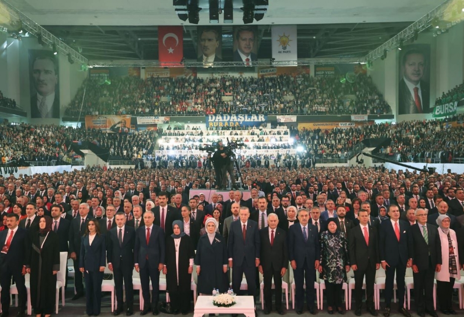 YAP nümayəndə heyəti AK Partinin IV Fövqəladə Böyük Qurultayında iştirak edib