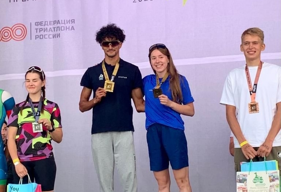 Triatlon millimizin üzvləri beynəlxalq yarışda birinci yeri tutublar