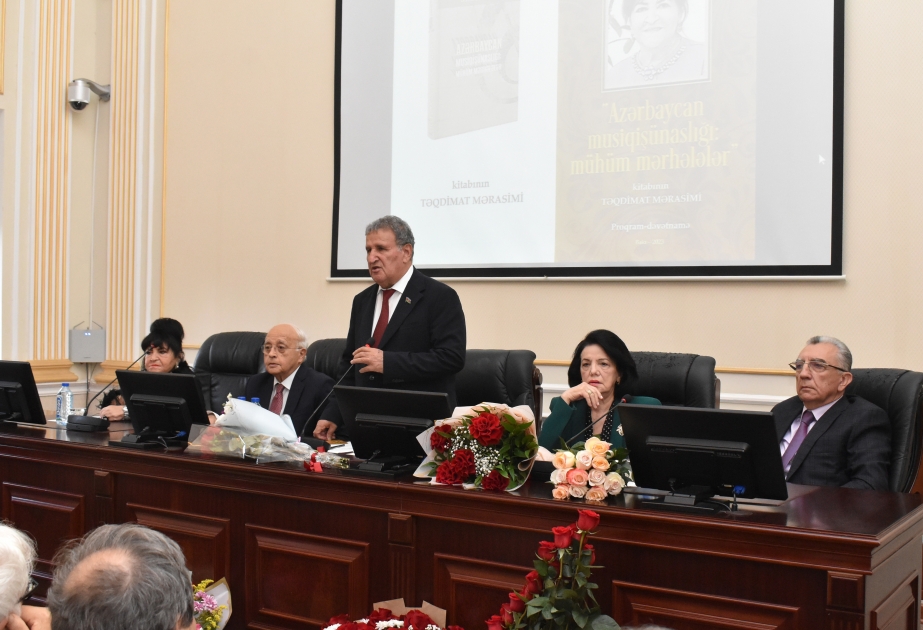“Azərbaycan musiqişünaslığı: mühüm mərhələlər” kitabının təqdimatı olub