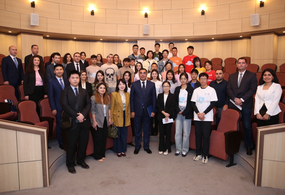 Baku Higher Oil School organizes international program for Chinese students