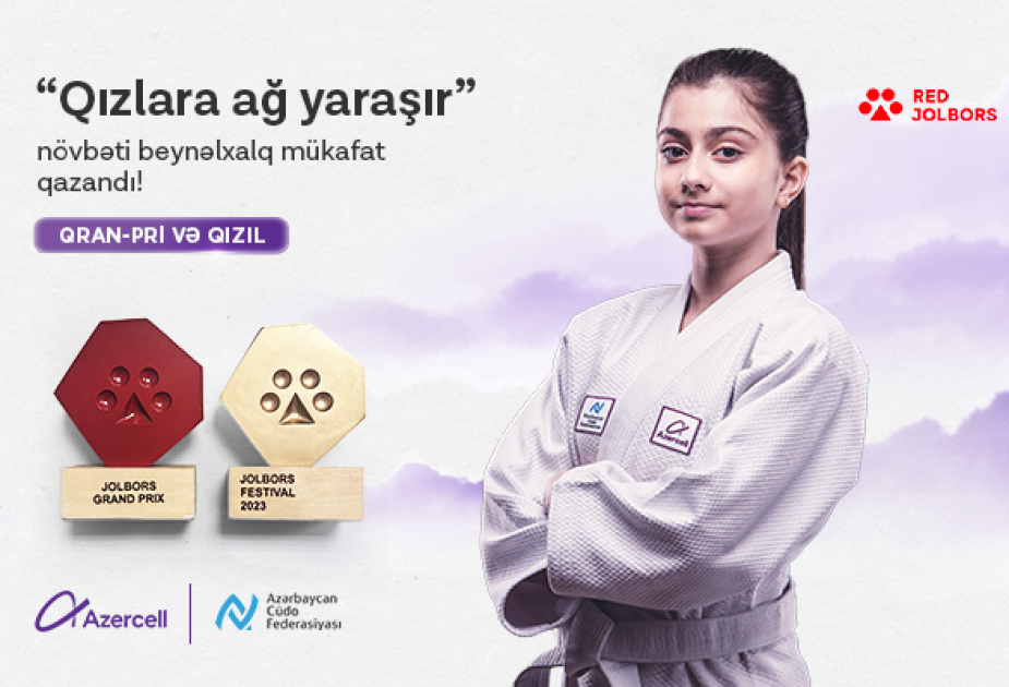 ®  The "White Suits Girls" Campaign Wins Another Grand Prix