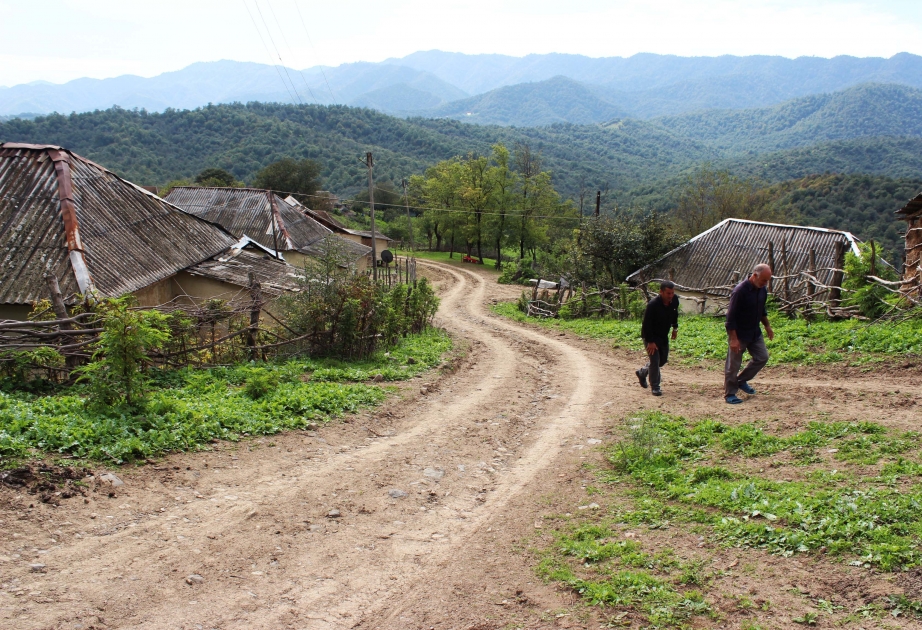 Cəlilabadda yol problemi: Rəsmilər məsələnin həll olunacağını bildirir  FOTO VİDEO