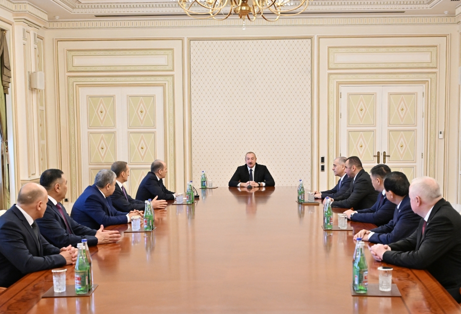Presidente Ilham Aliyev recibe a funcionarios de los órganos de seguridad y servicios especiales de los Estados miembros de la CEI