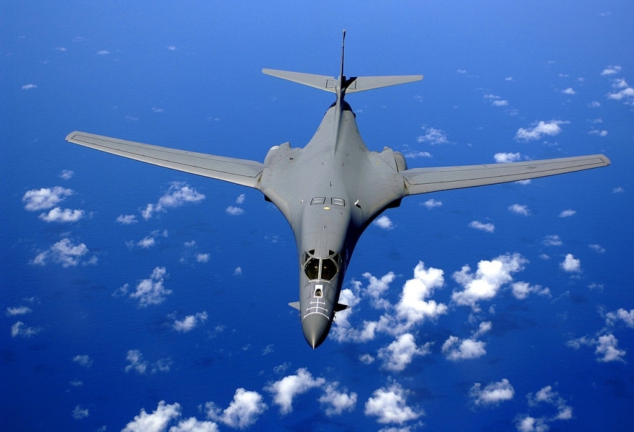 ABŞ Britaniyaya strateji bombardmançı təyyarələr göndərir
