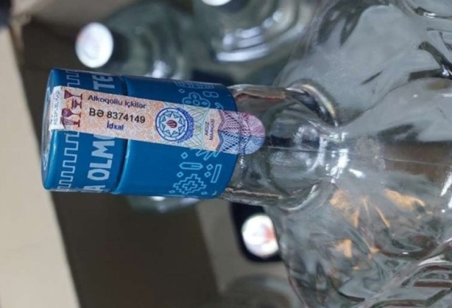Bakıda fəaliyyət göstərən marketdə saxta alkoqollu içkilər aşkarlanıb