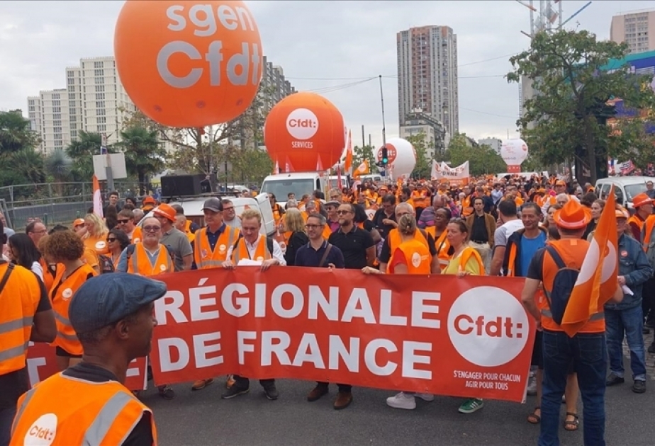 France : démarrage de la manifestation anti-austérité à Paris