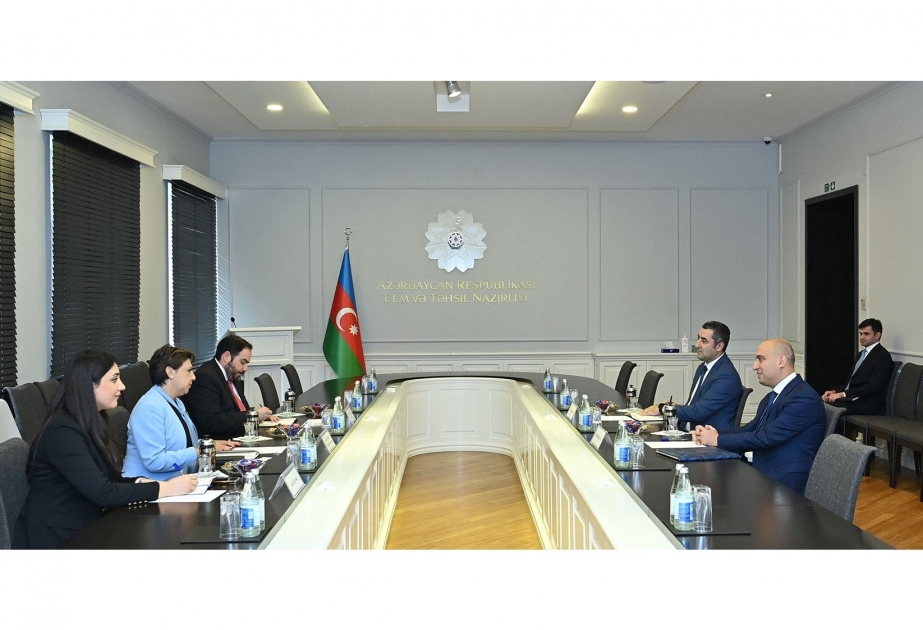 Se abordaron las cuestiones de cooperación entre instituciones educativas de Azerbaiyán y México