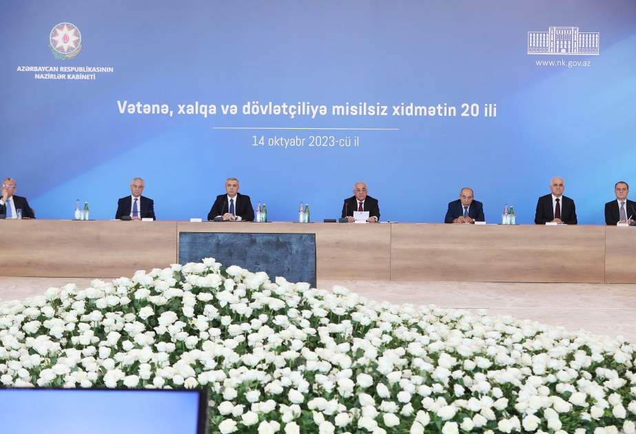 Se destinan 7 mil millones de dólares a obras de construcción y reconstrucción en Karabaj y Zangazur Oriental