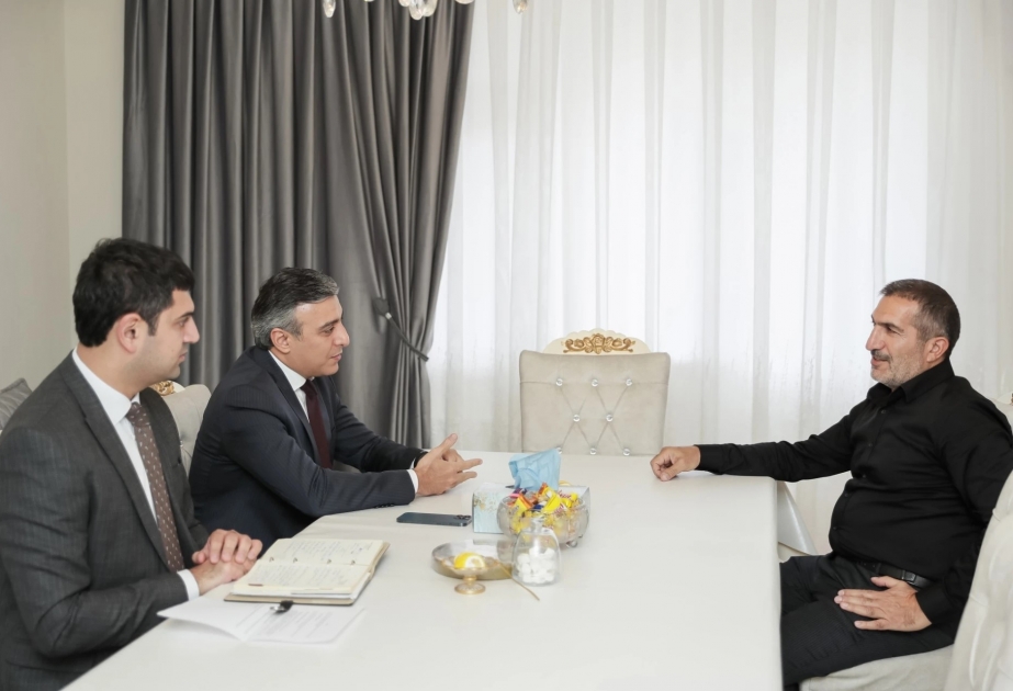 Nazir müavini Vüsal Nəsirli şəhid Rəşad Zeynallının ailəsini ziyarət edib