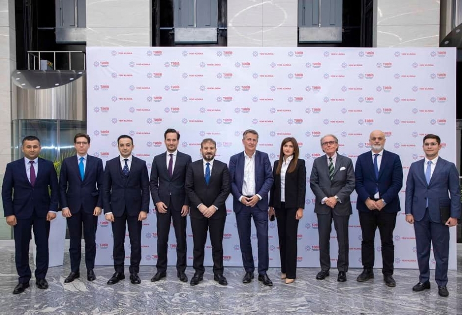 Almaniyadan gələn nümayəndə heyəti Yeni Klinikada olub