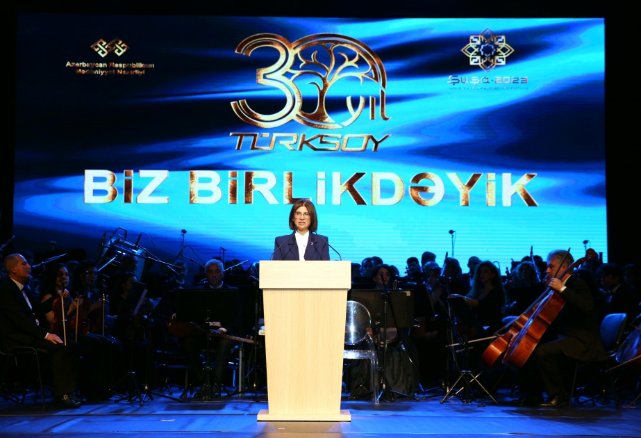 Bakıda TÜRKSOY-un 30 illiyinə həsr olunmuş qala konsert keçirilib
