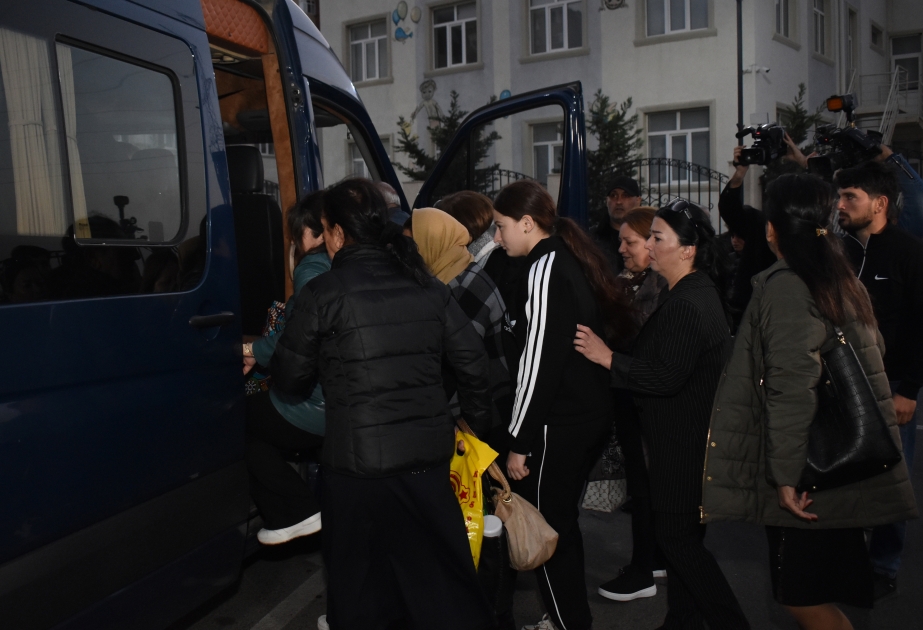 Böyük Qayıdış: Daha 26 ailə Laçına yola salındı VİDEO