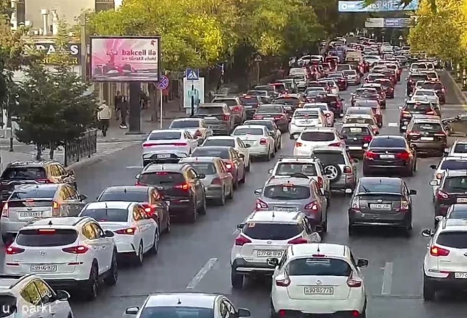 Paytaxtda sıxlıq müşahidə edilən yollar -  SİYAHI