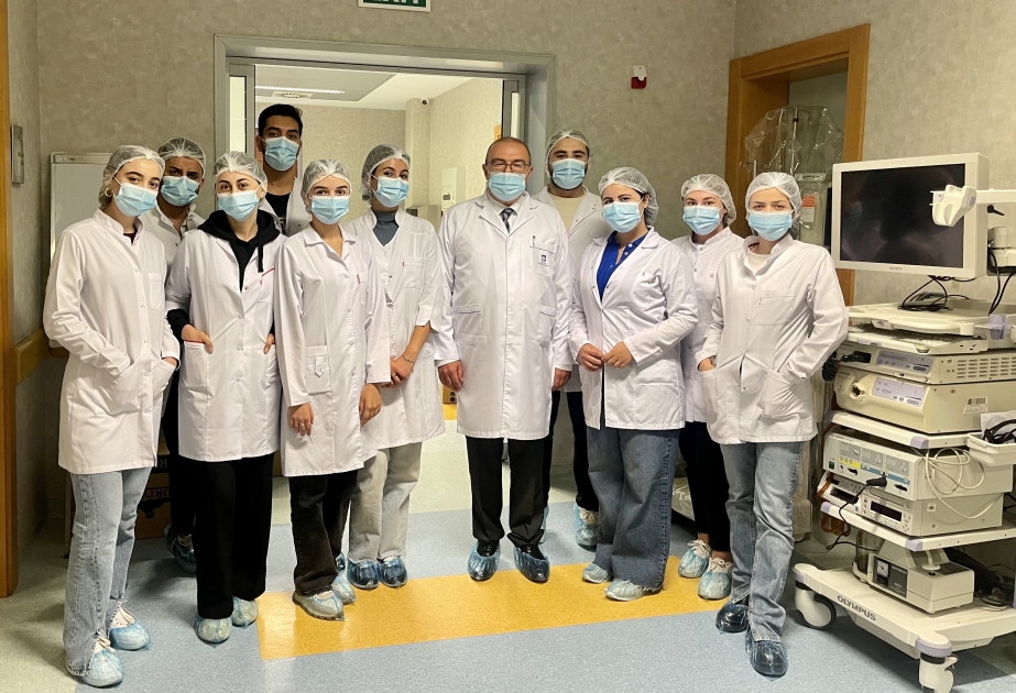 ®  Mərkəzi Gömrük Hospitalının klinik bazasında tibb universiteti və kollec tələbələrinə subbakalavr, bakalavr və rezident səviyyəsində tədris keçilir