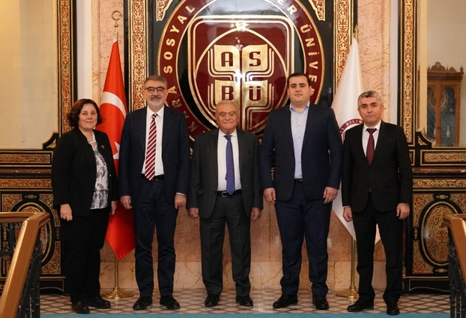 Dövlət İdarəçilik Akademiyasının nümayəndə heyəti Ankara Sosial Elmlər Universitetində olub