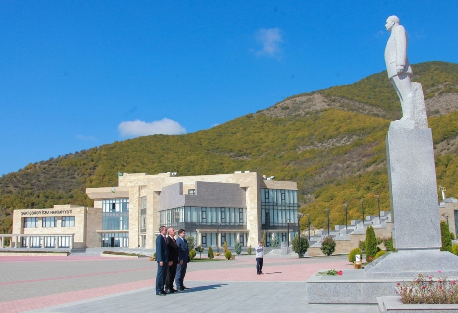 Şəkidə “Heydər Əliyev Azərbaycan multikulturalizminin siyasi banisidir” mövzusunda tədbir keçirilib