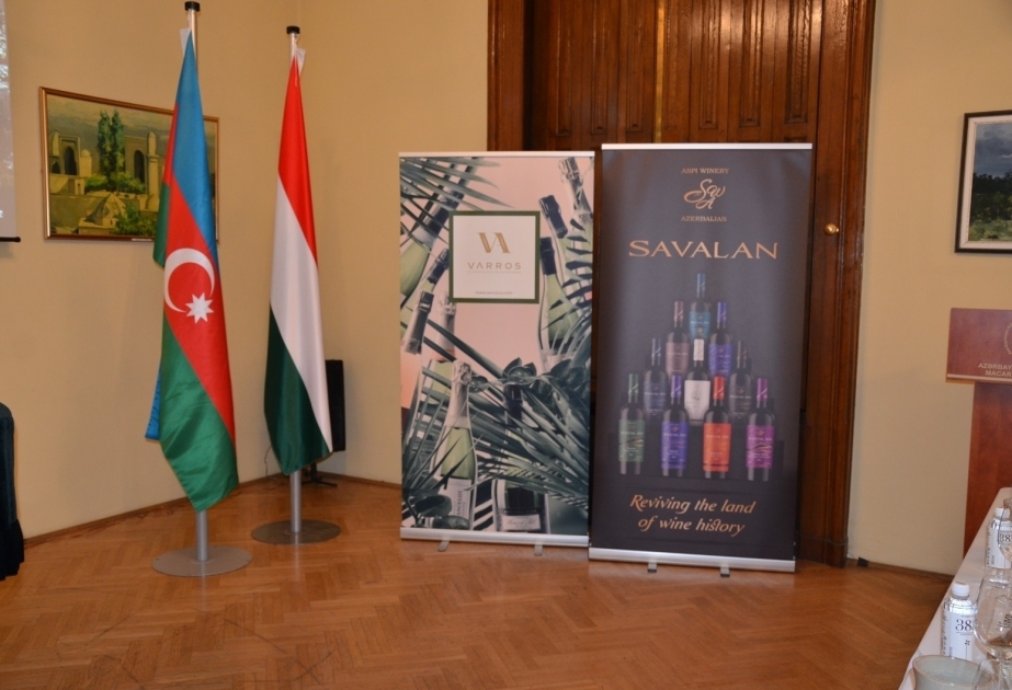 Los vinos "Savalan" de Azerbaiyán se presentan en Budapest