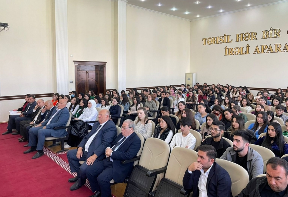 Gəncə Dövlət Universitetində karyera imkanları ilə bağlı görüş keçirilib