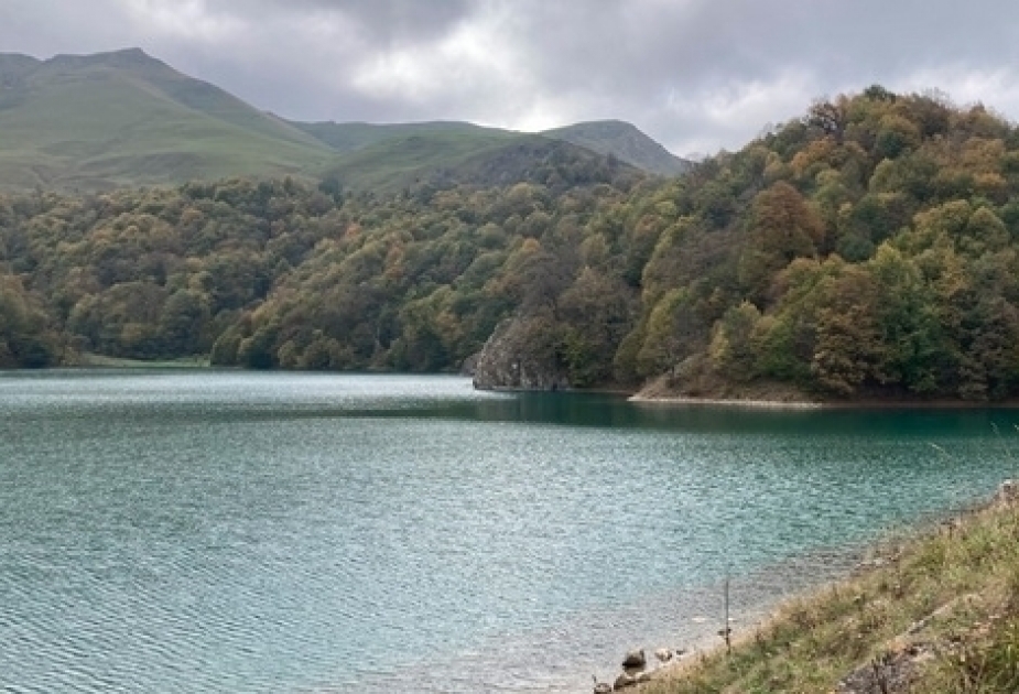 Le parc national de Göygöl, lieu pour admirer les couleurs d’automne  PHOTOS