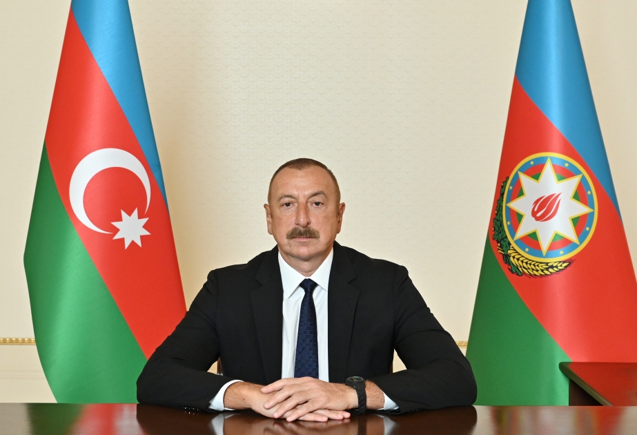 Ilham Aliyev : Les travaux de restauration et de réintégration menés au Karabagh et au Zenguézour oriental deviennent un exemple de coopération et de partenariat fructueux entre l’État et le secteur privé