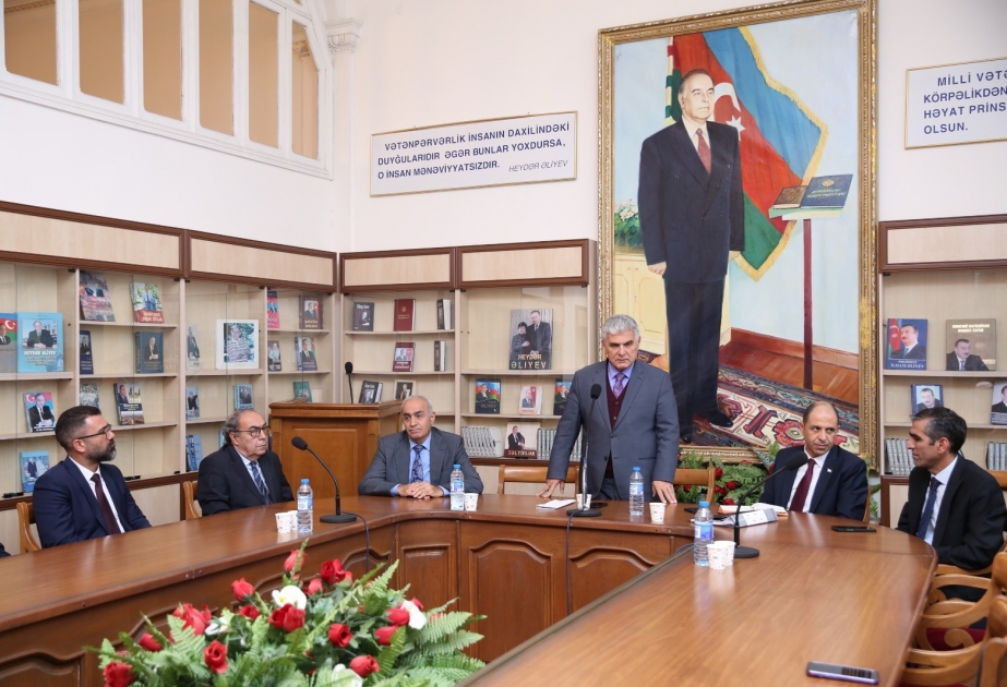 Şimali Kiprin keçmiş naziri Zəngəzur dəhlizinin əhəmiyyətindən danışıb - ADPU-da dəyirmi masa