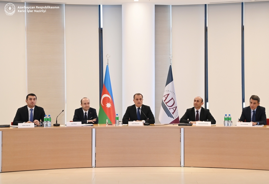 Djeyhoun Baïramov rencontre les chefs des représentations diplomatiques des pays européens accrédités en Azerbaïdjan