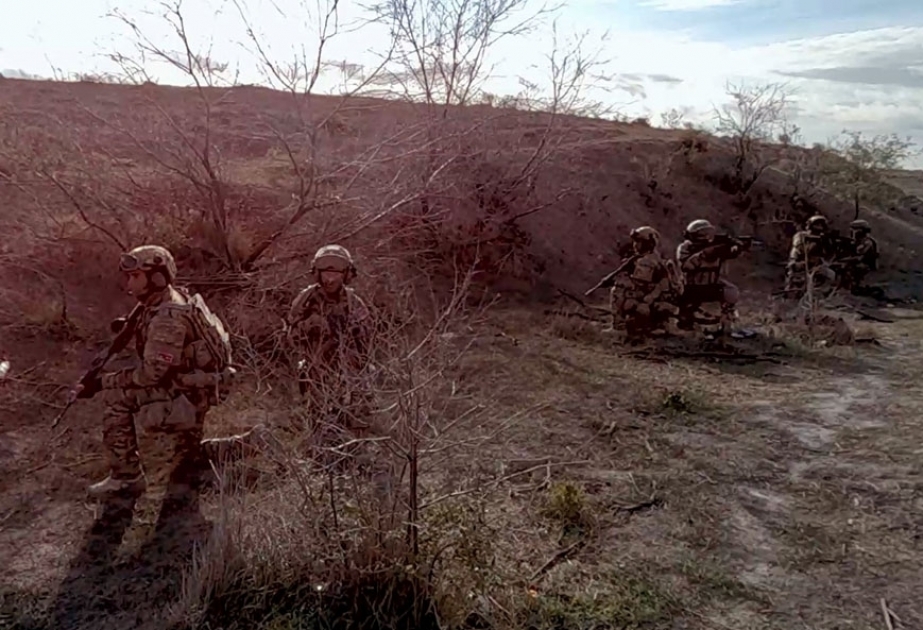 En el curso de entrenamiento para ejercicios tácticos conjuntos fuerzas especiales demuestran gran profesionalidad