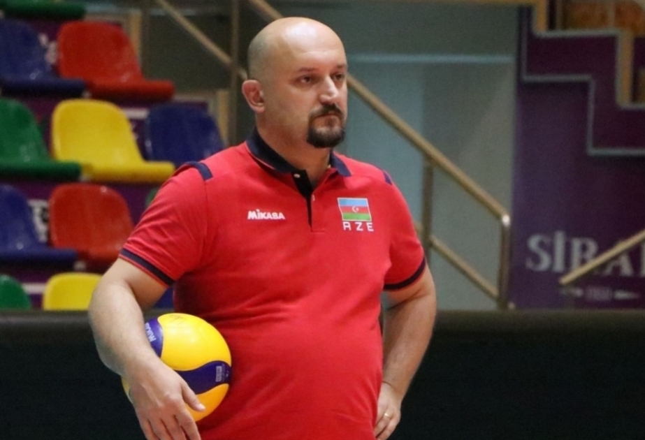 Azərbaycan Voleybol Federasiyası yığmanın baş məşqçisi ilə vidalaşıb