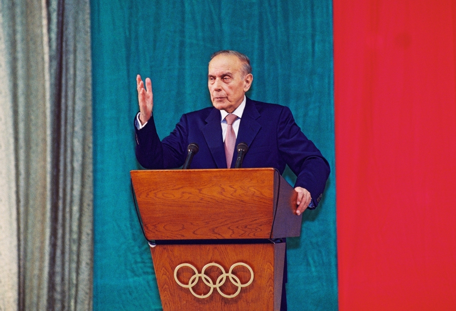 Moments of life given to the people: October 2002