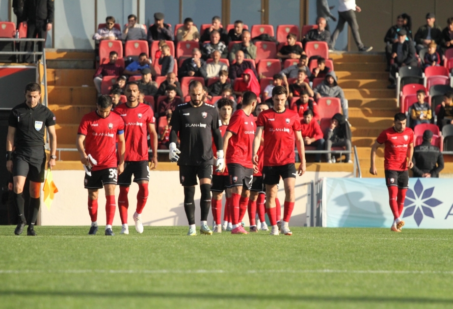 “Sabah” klubunun meneceri və “Qəbələ”nin iki futbolçusu cəzalanıb