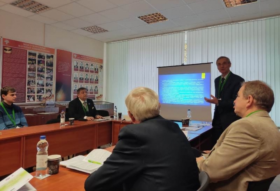 UNEC-in professoru Minskdə keçirilən beynəlxalq konfransda çıxış edib