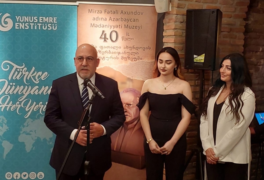 Tbilisidə azərbaycanlı gənc rəssamın “Cümhuriyyət” adlı sərgisi açılıb