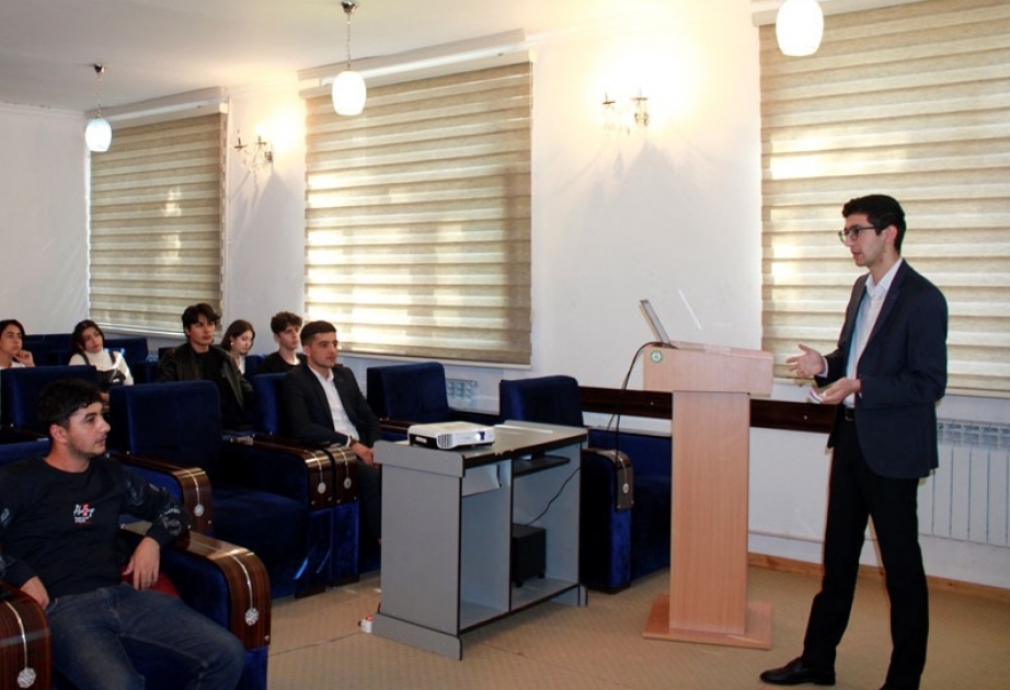 “CV hazırlanması və uğurlu müsahibənin yolları” – tələbə və magistrantlar üçün təlim