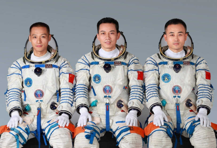 Çin “Şencou-17” kosmik missiyasını orbitə göndərəcək VİDEO