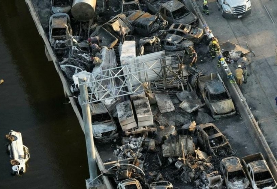 На юге США столкнулись 158 автомобилей, по меньшей мере семь человек погибли